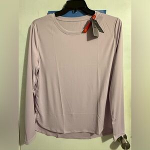 Women’s Long Sleeve Workout Shirt *NEW*